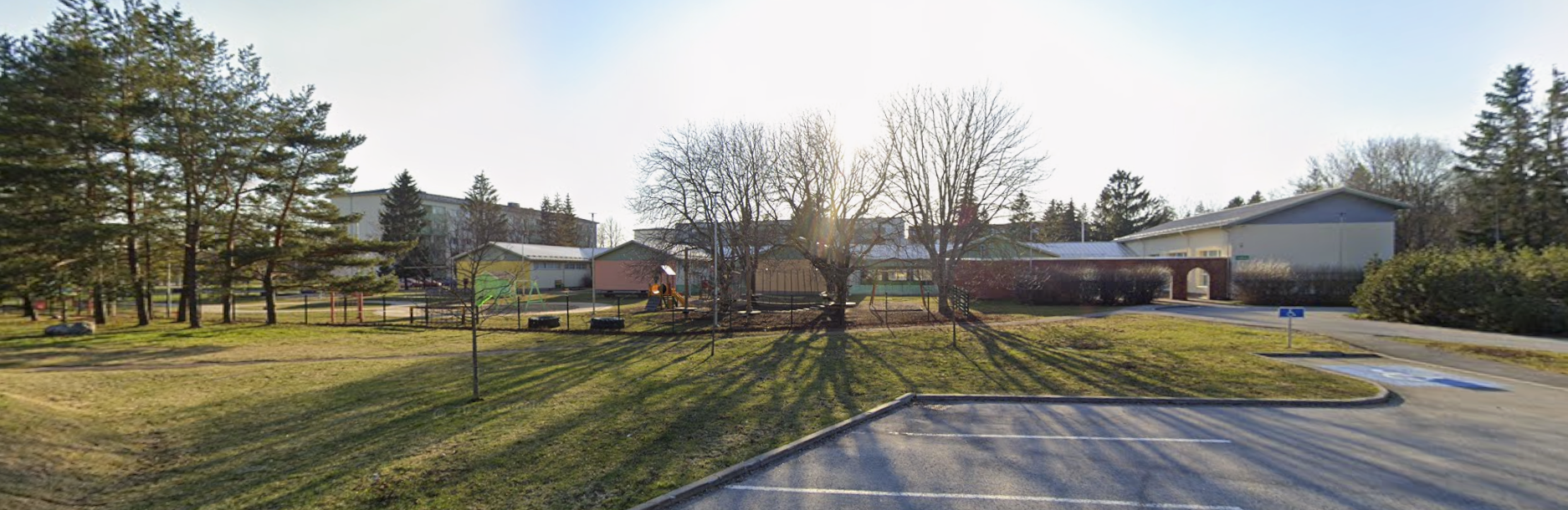 Tibutare lasteaia peasissekäik